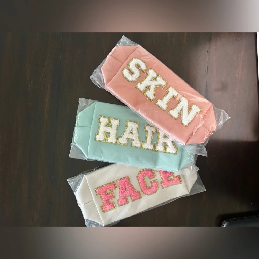 Preppy Chenille Letters Patch Hair Face Skin Travel Bag - Picture 6 of 6